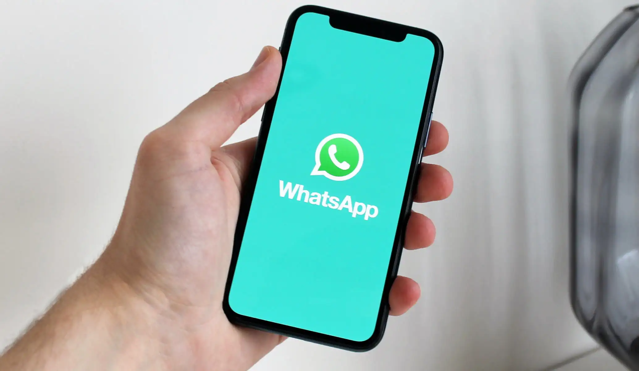 Whatsapp running on a smartphone
